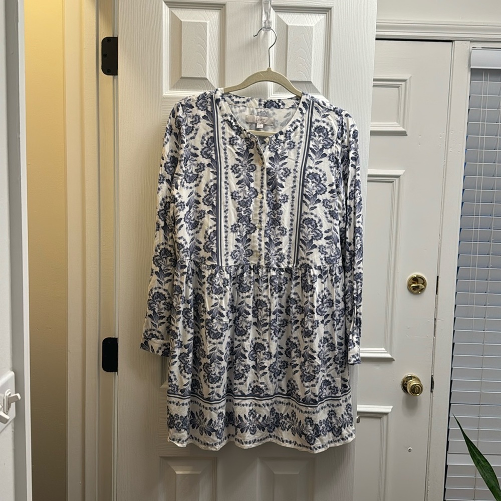 Blue and white loft dress